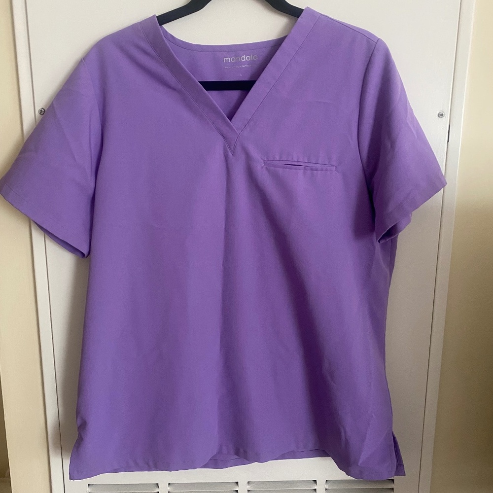 Mandala One Pocket Top